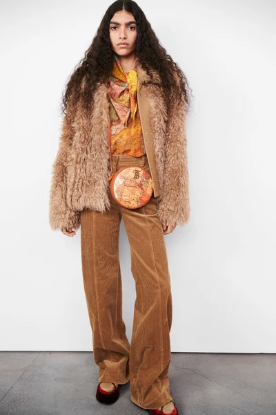 Look 7